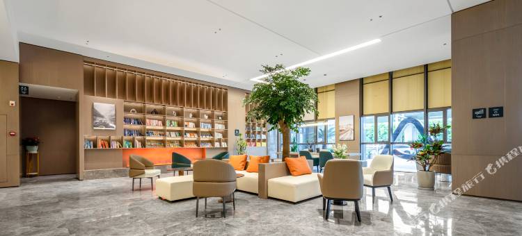 常熟云裳小镇昆承湖亚朵酒店图片