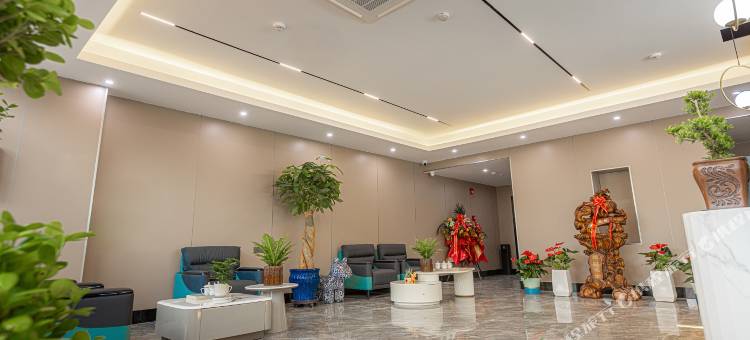 都市花园酒店(独山子独库公路零起点店)图片