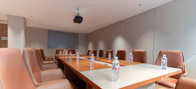 亿欣大酒店(小七孔景区店)图片