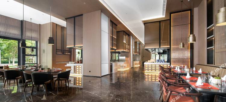 武汉汉阳美爵酒店(国际博览中心店)图片