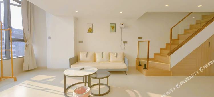 茶香园·影院公寓酒店(南昌西站众邦MOHO店)图片