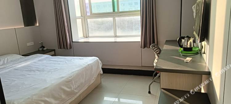 南昌颐圆商务宾馆(紫荆夜市店)图片