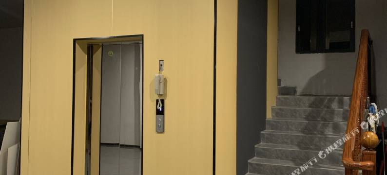 浦北四季来时尚酒店(寨圩镇店)图片