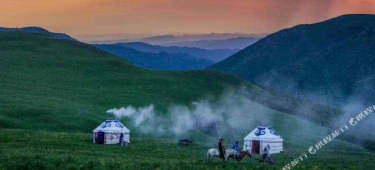 塞外五福游牧人家图片