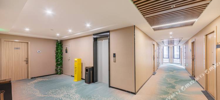 丽呈睿轩酒店(银川宝丰医院宁港南巷店)图片