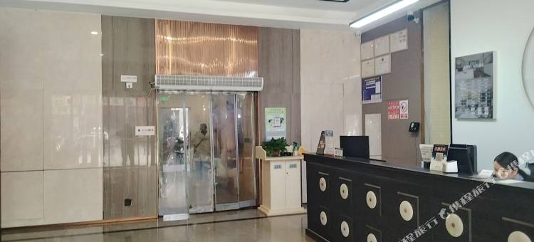 佳人财子民宿(衡阳东站酃湖万达广场店)图片