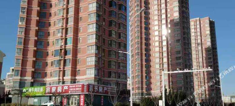 碧海苑海景电影公寓(乳山银滩外事大学店)图片