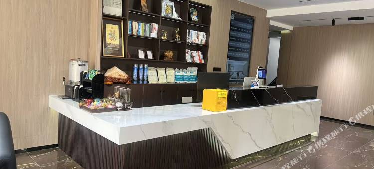 瑞阁酒店(格萨尔广场店)图片