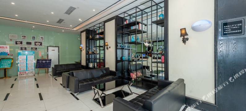 希岸酒店(南昌高新吾悦广场北沥地铁站店)图片
