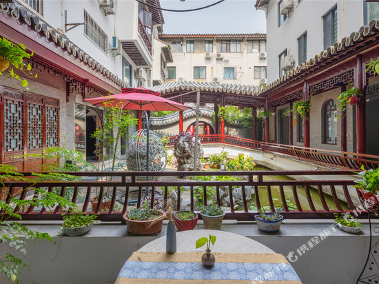 苏然居酒店(苏州观前街七里山塘景区店)