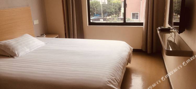 99优选酒店(上海殷高路财经大学地铁站店)图片