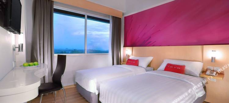 贾巴贝卡芝卡朗菲芙酒店(Favehotel Jababeka Cikarang)图片