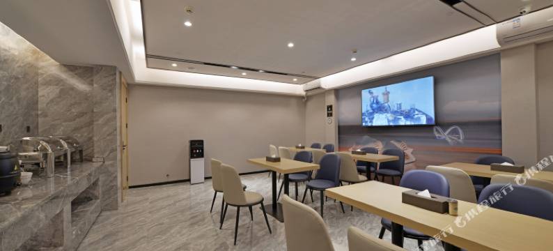 逸喆酒店(南宁石子塘地铁站店)图片