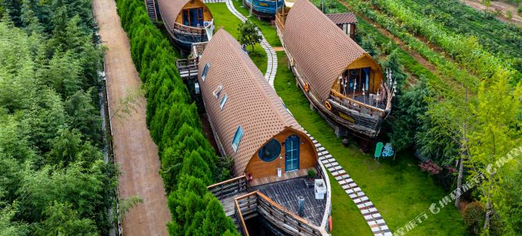花筑·云过山丘船屋民宿(日照海滨国家森林公园店)图片