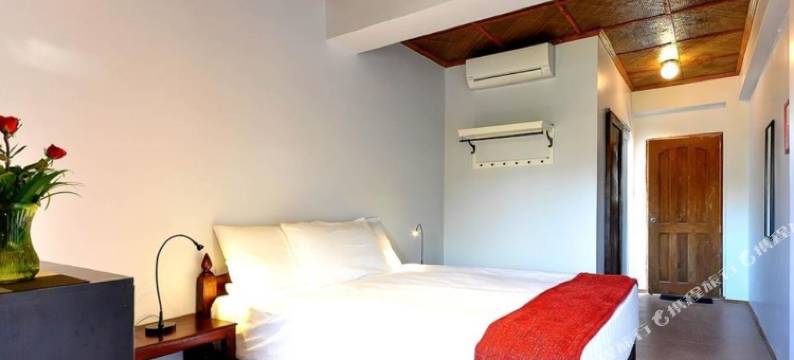 天堂海滩度假村(Nirvana Beach Resort)图片