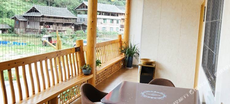 通道芝松柏民宿图片