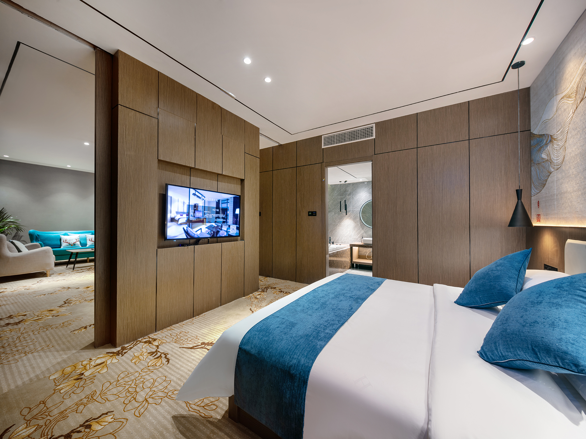 H Hotel (Xingyang Zhengzhou High-speed West Station)Over view