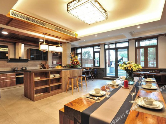 半舍精品民宿(朱家角古镇壹号店)