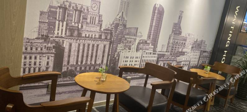 唯庭酒店(上海武夷路延安西路地铁站店)图片