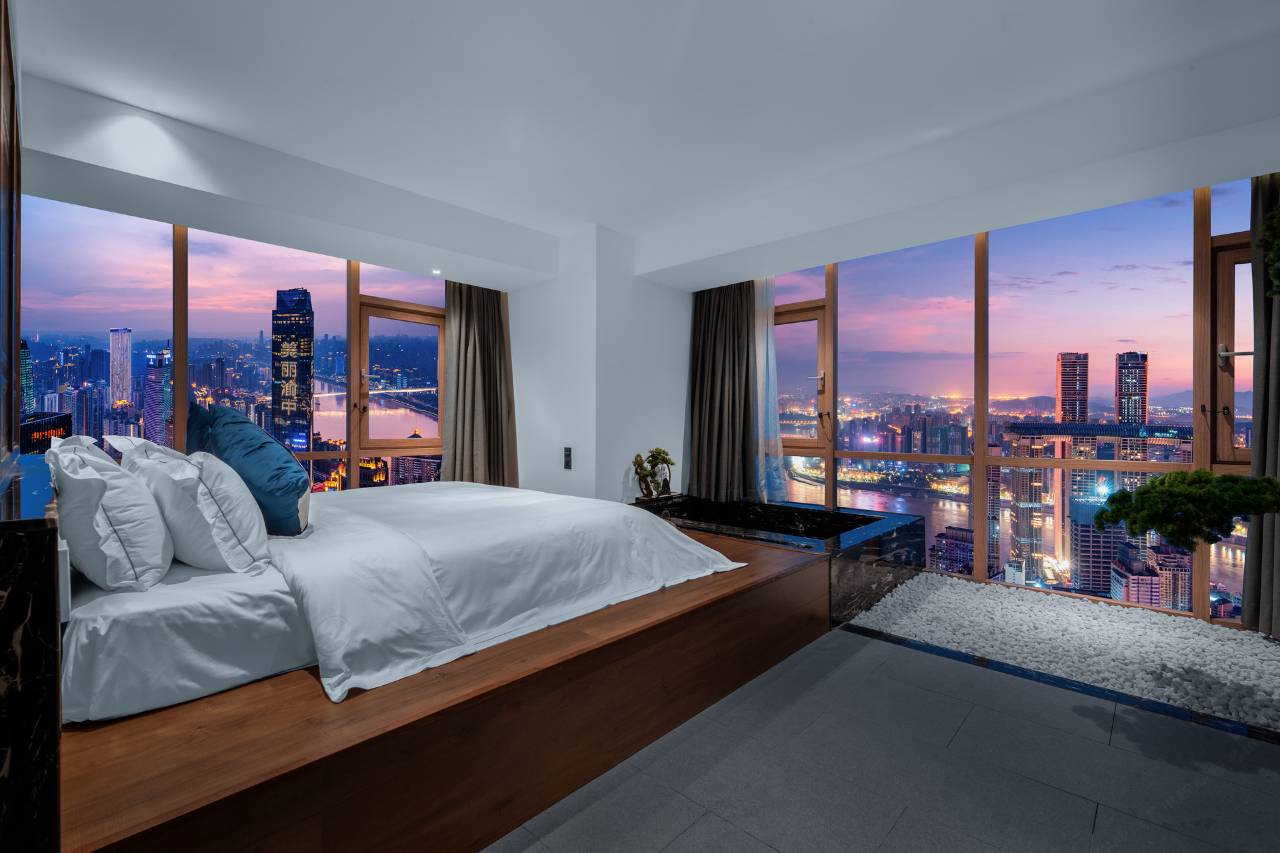 重庆千合日善高空江景酒店(解放碑洪崖洞店)图片