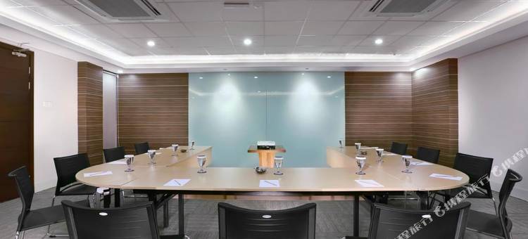 尼欧古本酒店 - 泗水 - 阿斯顿酒店(Hotel Neo Gubeng by Aston)图片