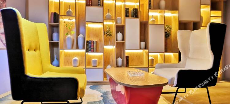 携家会朋酒店(郑州火车站二七广场地铁站店)图片