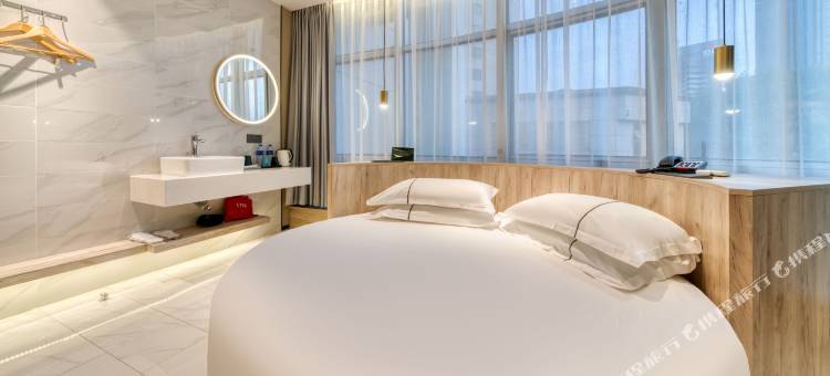 青如玉酒店(杭州西湖湖滨银泰in77店)图片