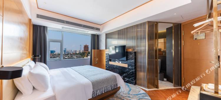 丽顿华居酒店(武汉黄鹤楼彭刘杨地铁站店)图片