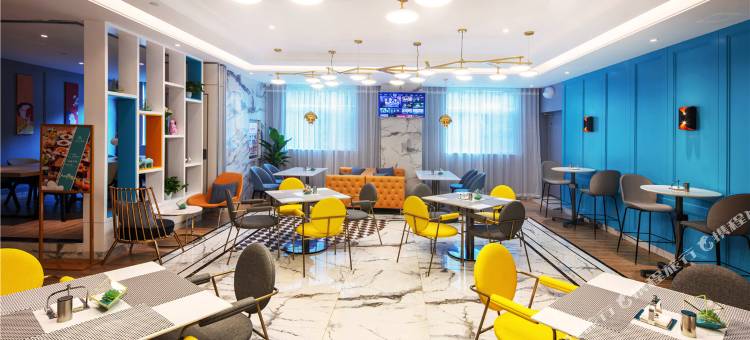 白玉兰酒店(十堰五堰步行街店)图片