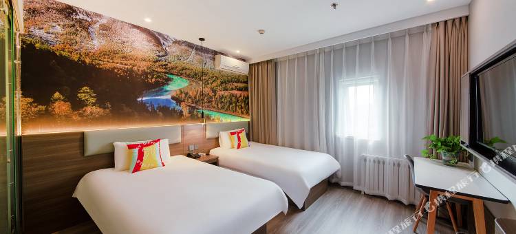 派酒店(石家庄火车站师范大学红旗校区店)图片