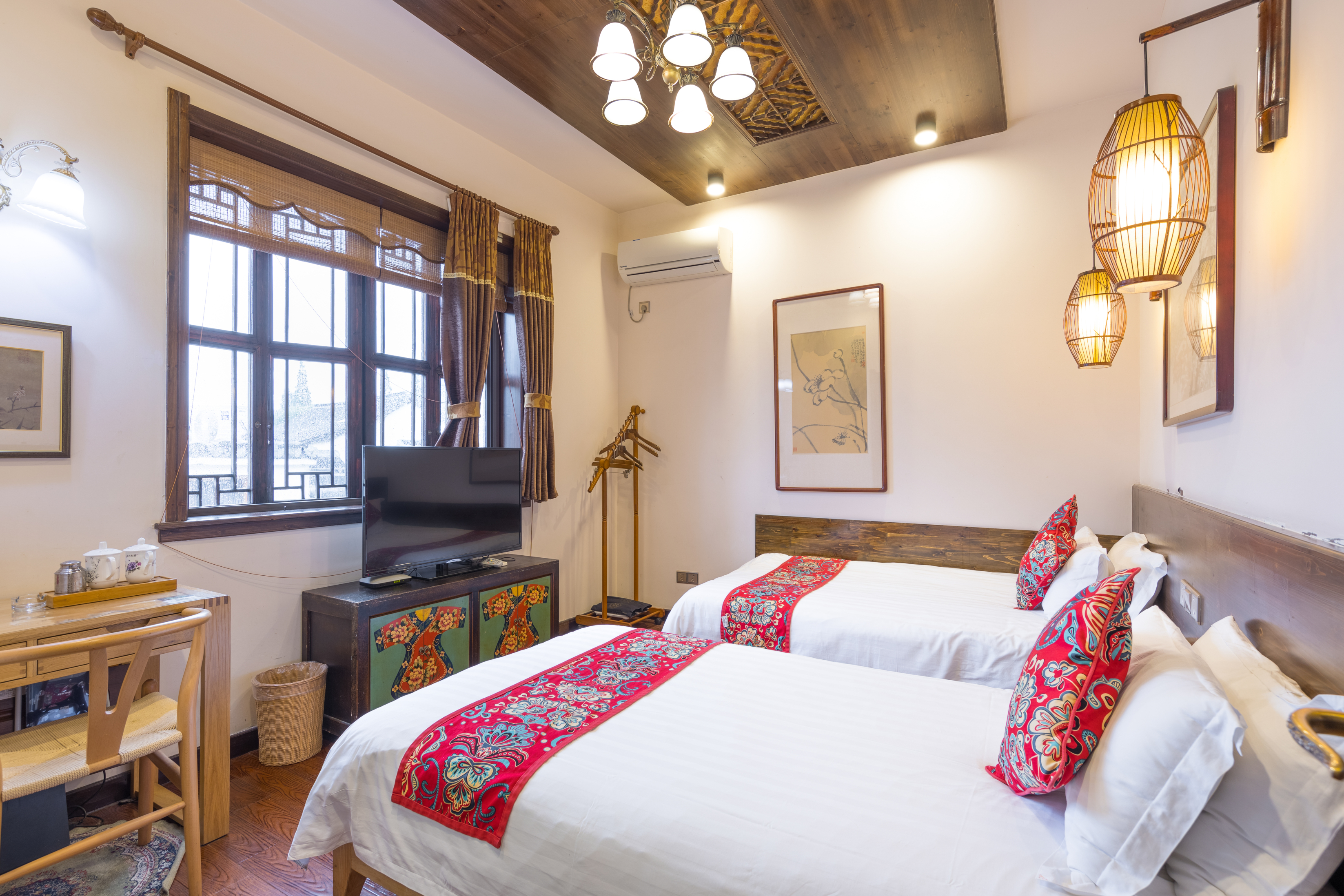 Shiyuan InnOver view