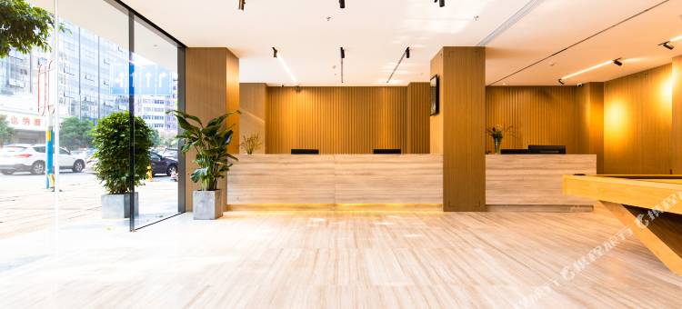 德文家华景酒店(广州花果山公园地铁站店)图片