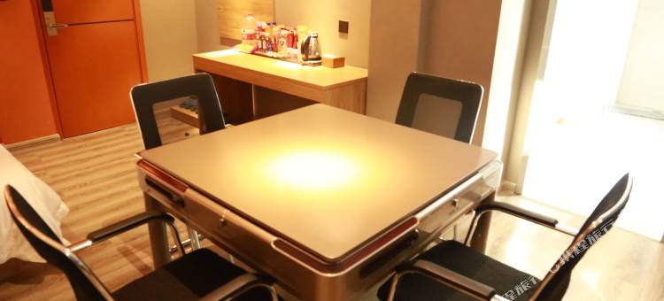 商丘瀚钥电竞酒店图片