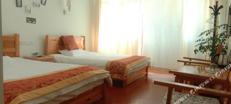 云和梯田溪边民宿图片