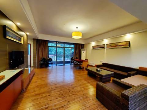 龙门南昆山明月竹海山庄