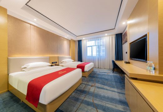 Guihua Manor Hotel (Enshi Railway Station Xujiaoping Airport) Hotel Overview