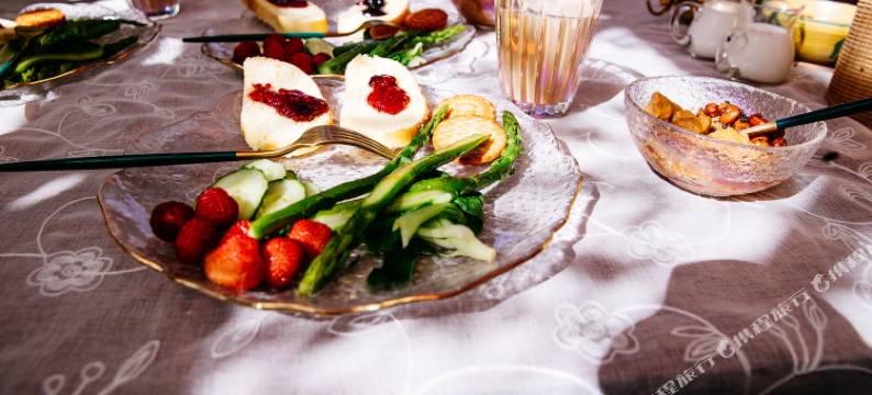 木姐家民宿(乌鲁木齐地窝堡国际机场店)图片