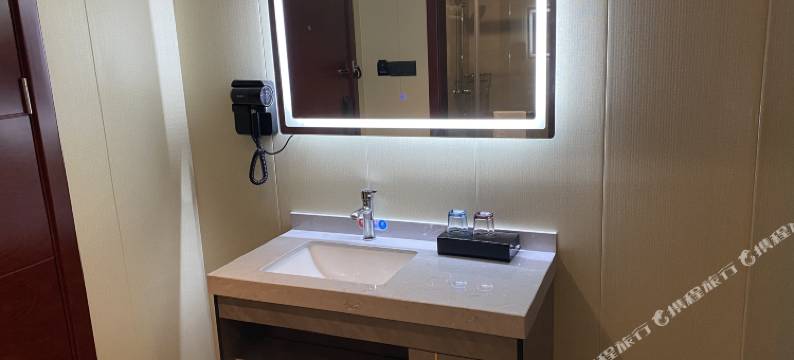 非繁精品酒店(盐城大桥店)图片