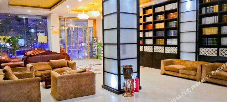 嵩县金茂假日酒店图片