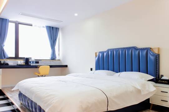 如家派柏·云酒店(宜兴高铁站店)