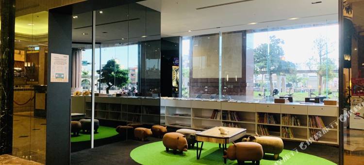 台南安平维悦酒店图片