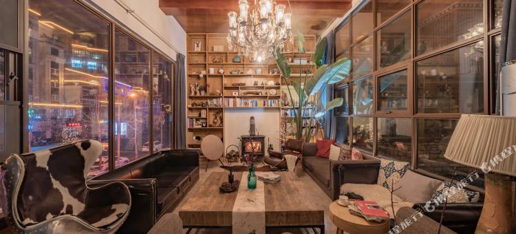 林芝初芽江舍客栈图片