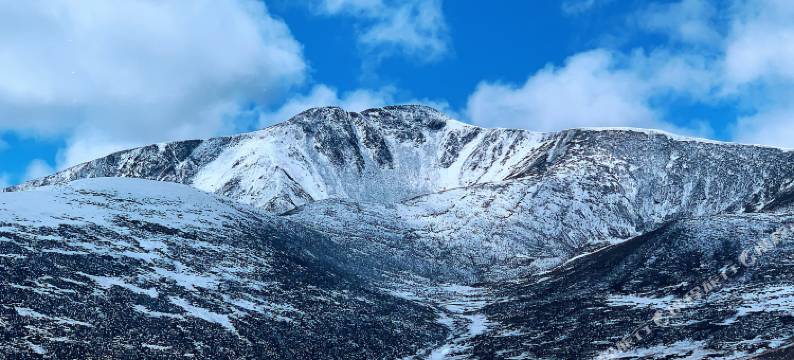 布觉精品民宿(稻城亚景区游客中心店)图片