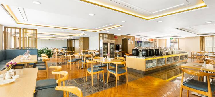 铂晶轻奢酒店(昭通古城省耕文化公园店)图片