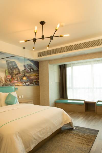 西安西安市土门工人文化宫附近150元至300元临近酒店