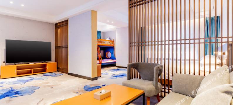 盛景忠和酒店(呼和浩特国际会展中心店)图片