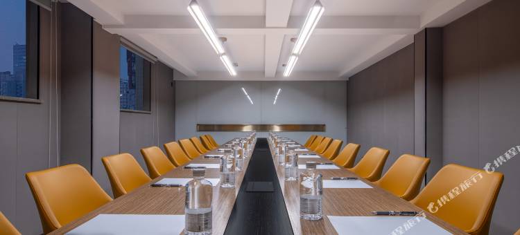 上海漕河泾宜山路桔子水晶酒店图片