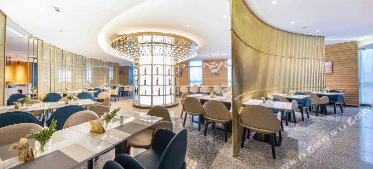 武汉楚河汉街中北路亚朵S酒店图片