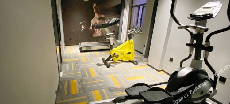 麓元酒店(长沙岳麓山店)图片