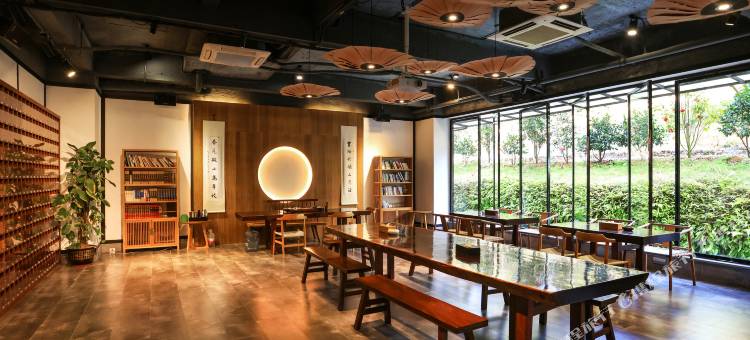 水云净舍温泉酒店(新丰梅坑店)图片